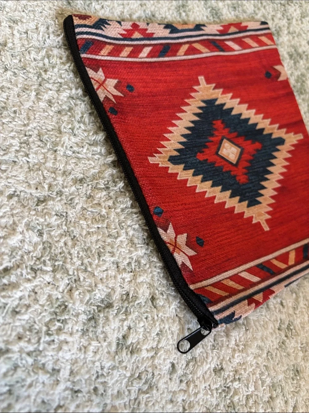 Navaho Santa Fe Stylized Red Geometric Southwestern Travel Bag NWT 8.5x7.75”